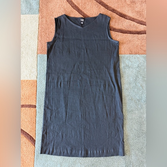 Eileen Fisher like new sleeveless V-neck dress or tunic
